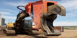 Dangerous biggest heavy equipment excavator destroys everything! Extreme powerful crushing machinery